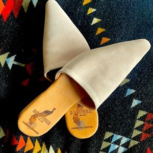 Brother Vellies Blush Mules size 8